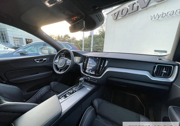 Volvo XC 60 cena 149900 przebieg: 74039, rok produkcji 2019 z Warszawa małe 562